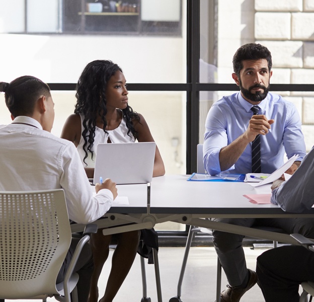 Executive_Search_Recruiters_young_professionals