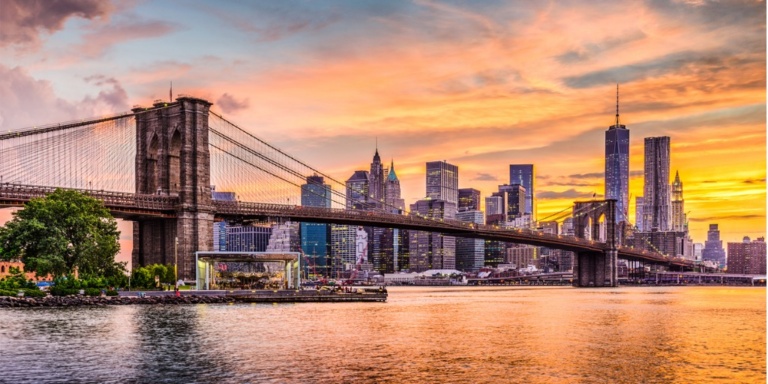 new-york-city-skyline-picture-id918150270 (1)