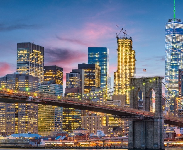 new-york-city-skyline-picture-id932802282